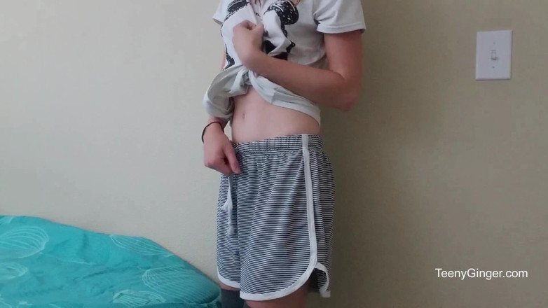 Teeny Ginger: Beni tut / GFE Striptiz