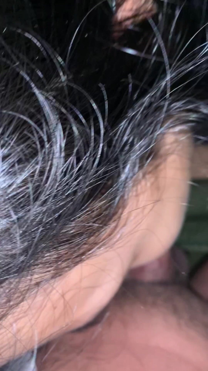 Indo Girl: Masturbating in the Room