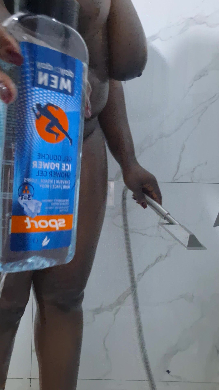 BMCs: I Love Washing My Pussy so I Can Be Fucked...