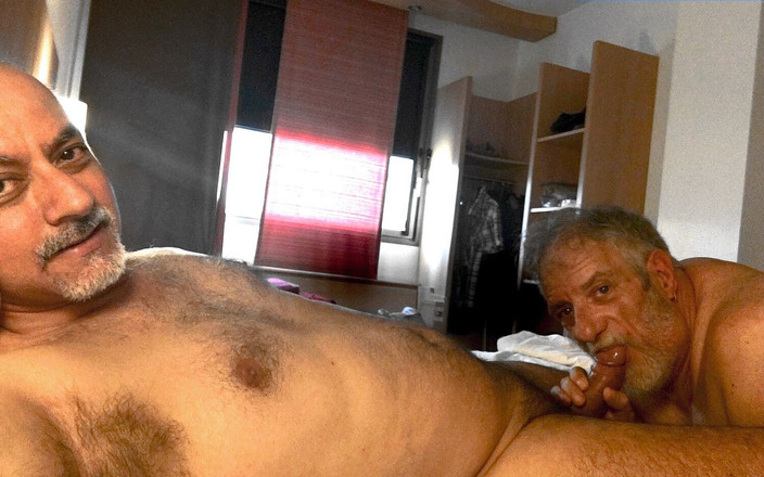 M2M CLUB: Daddy Chris Diservis