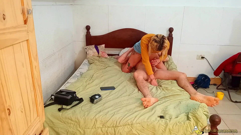 Bananacaseros: My stepfather fucks me with clothes on when my Stepmother...