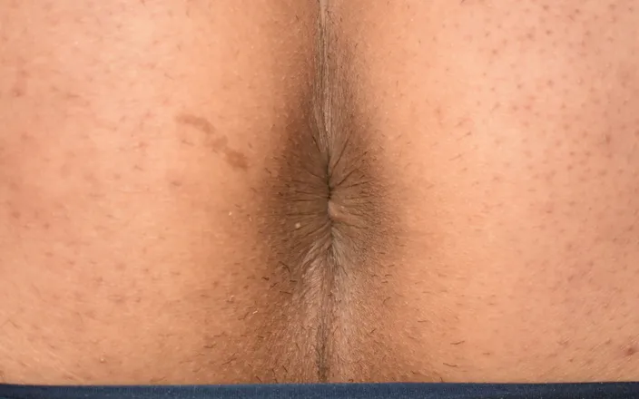 Kyotosigakk: A video of a Japanese man showing his ass and...