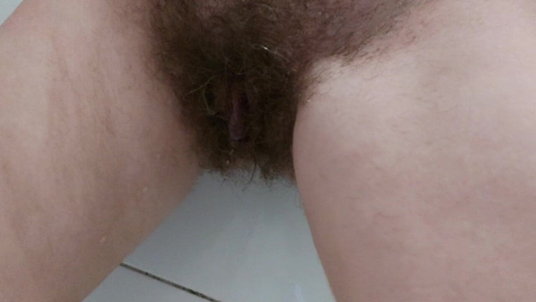 GinnaGg: Morning Toilet, My Hairy Pussy Pee