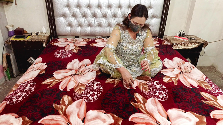 Pakistani CoupleX: Cette belle bhabhi desi indienne sexy aimait beaucoup baiser aujourd’hui,...