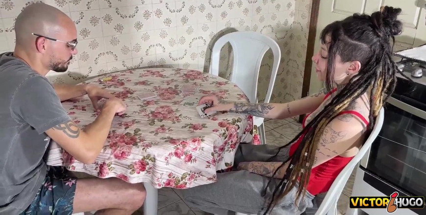 VictorHugo: Moja dziewczyna porzuciła mnie na wielkiego kutasa