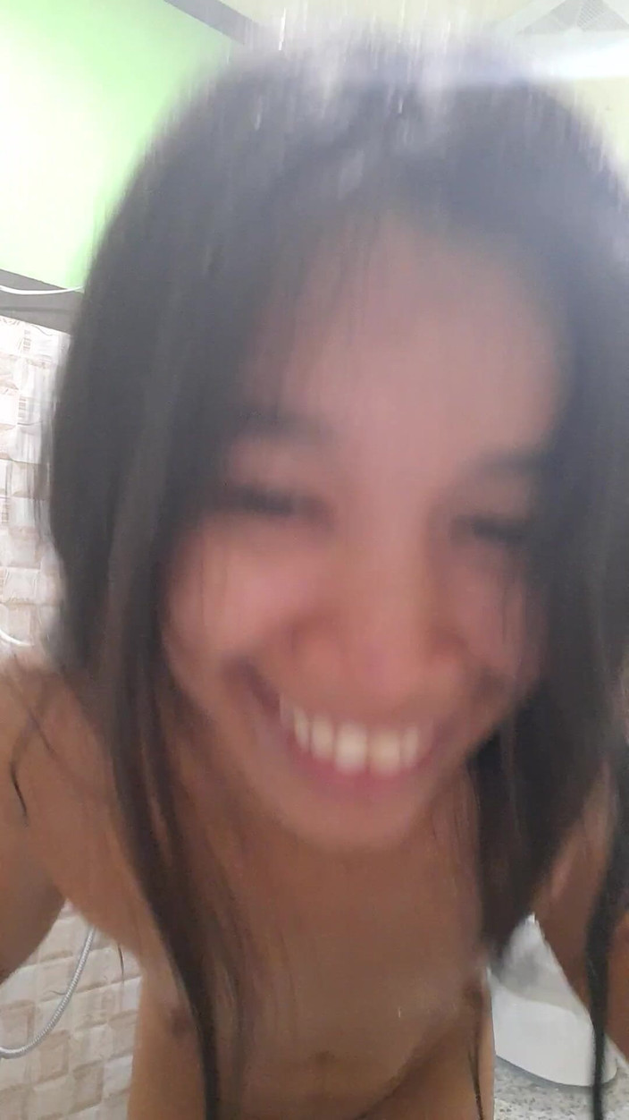 creamberryfairy: SSSH Im dans la maison de ma mère