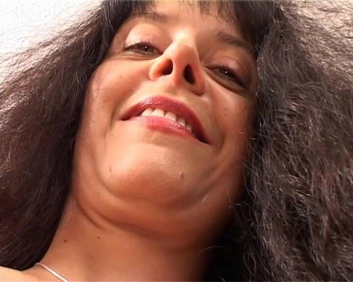 YOUR FIRST PORN: Orgasme Lemak