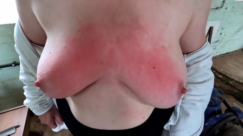Bouncy Tits Action: ที่สุดของการตบหัวนมและการลงโทษหัวนม 2024