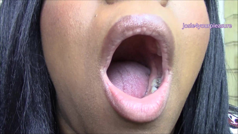 Josie4yourpleasure: Naked Lips Mouth Play HD