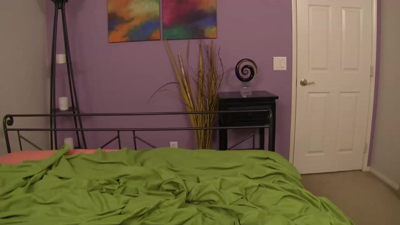 Eros POV - Liberated Eye: Aku perlu melihat kontol malam ini. Alexis Grace