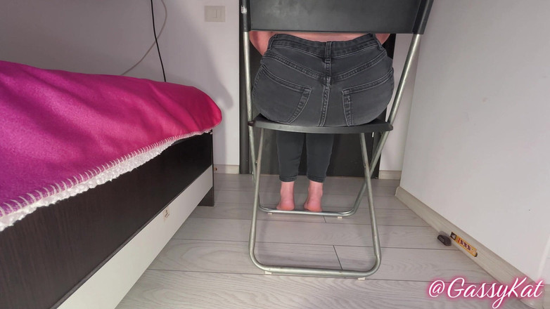 GassyKat: Butt Chair Farts