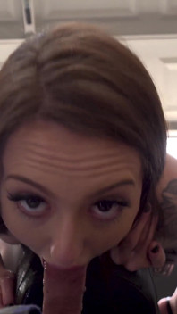 Biker Slut Kendra Cole Blows Dude