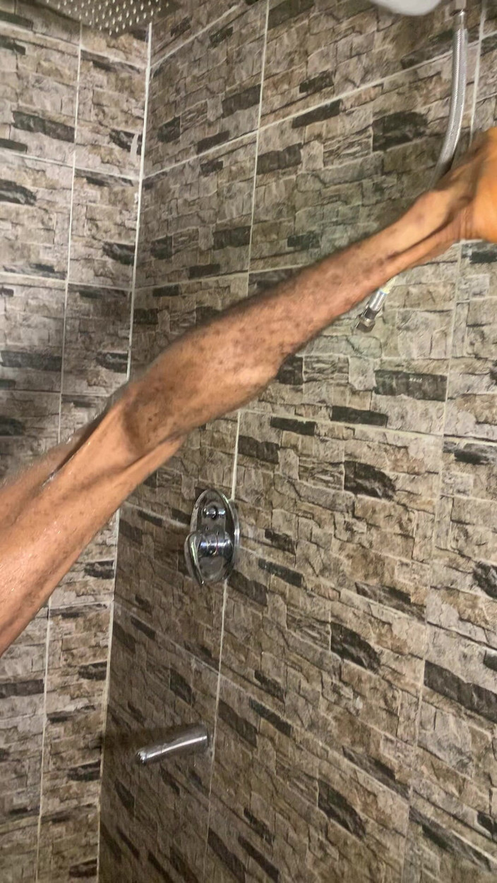 Baddestboyx: Astaga, spermanya terlalu banyak