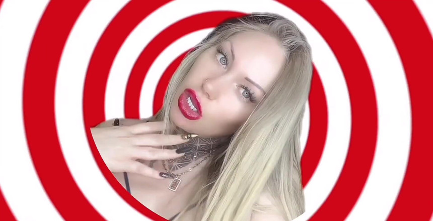 Goddess Misha Goldy: Dudaklarıma aç için günlük düzeltme! Bölüm 14