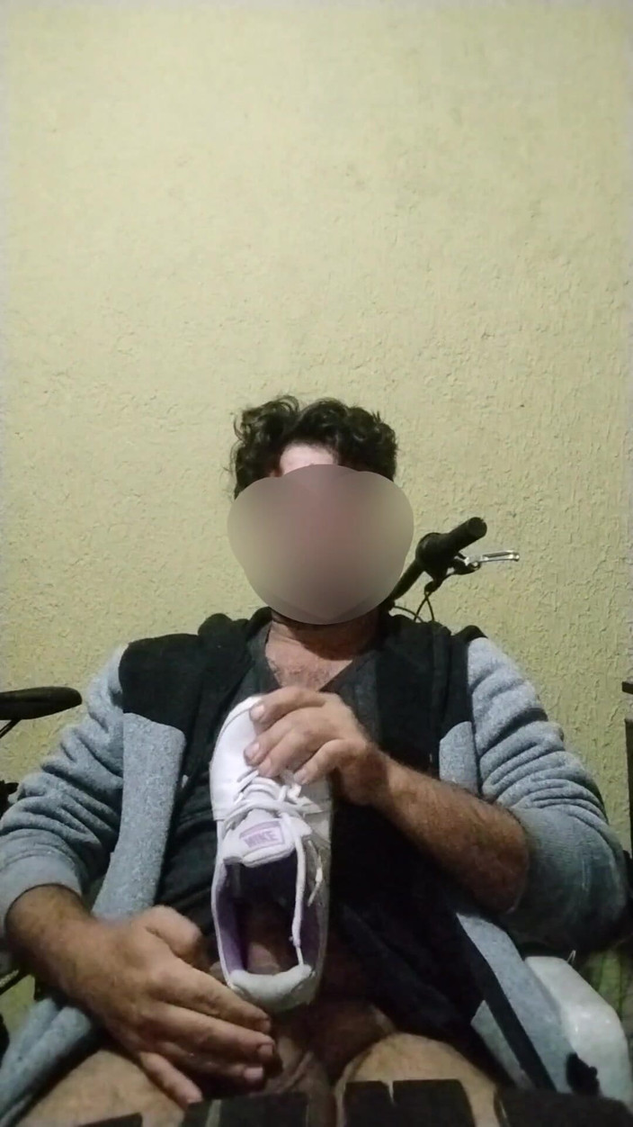 Sneakerfetish_BR: Asics &amp; Adidas Sensuell Sneaker Session