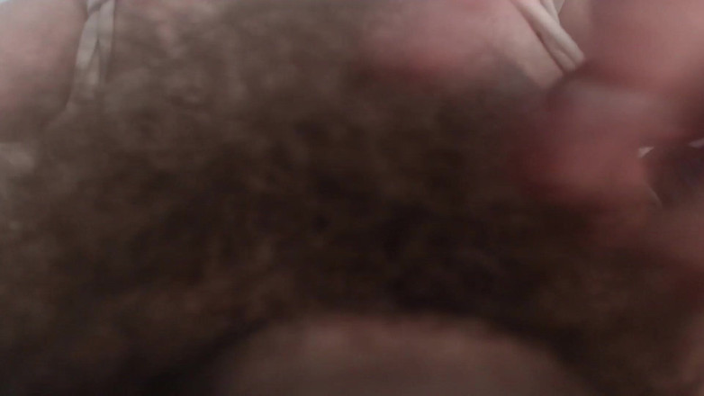 Hunky time: Dominantní používá své podřízené