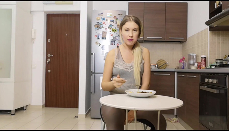 Erotic Tanya: Fart fetish therapy-fantasy with your gf