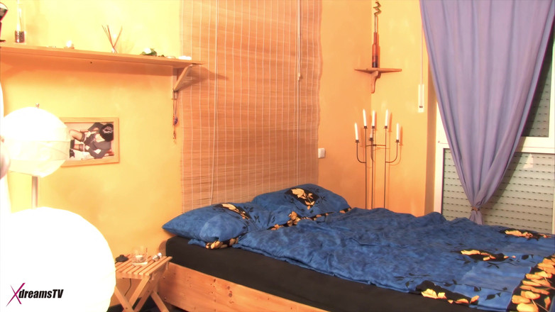 XdreamsTV: 我和我最好的朋友分享我的老公