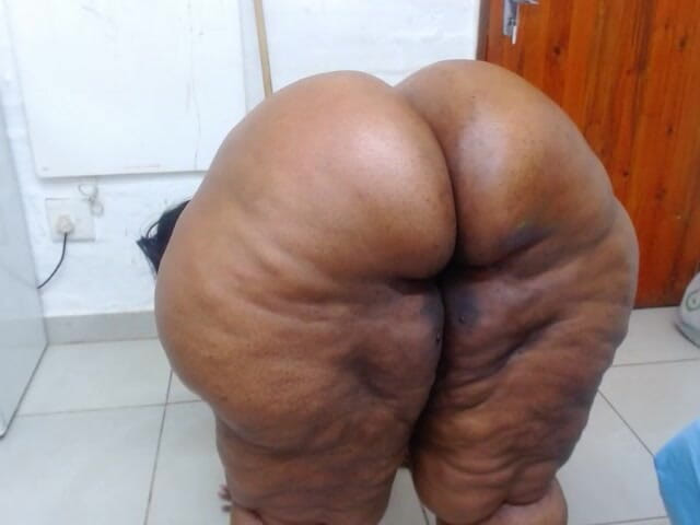 Big black clapping booties: Jack off till My Massive BBW Ass, avsnitt 1004