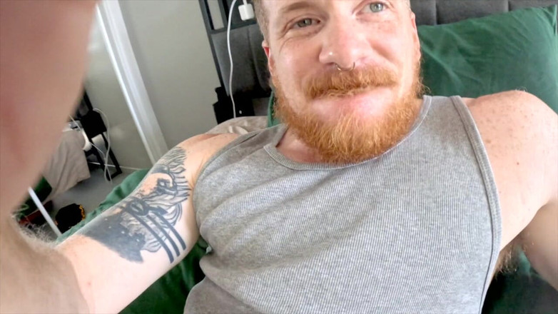 Stevie Trixx: Ftm ağzına boşalıyor, sözlü talimat videosu