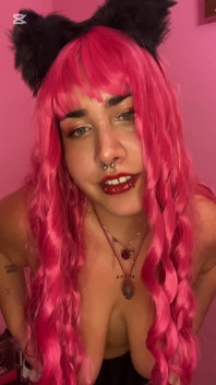 Dirty Kitty Seduced U