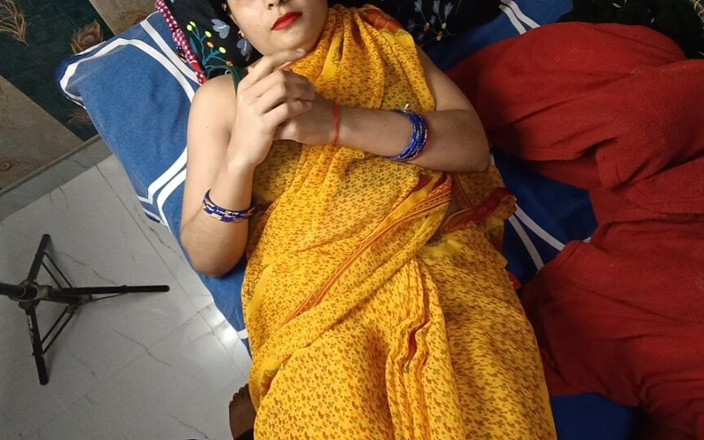 Pyaripooja22: Nechal krásnou Bhabhi s mladou kundičkou ve svém pokoji, když...