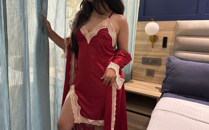 wildDesipair: Husband Is Out for Business Meeting so Bhabhi Has Sex...