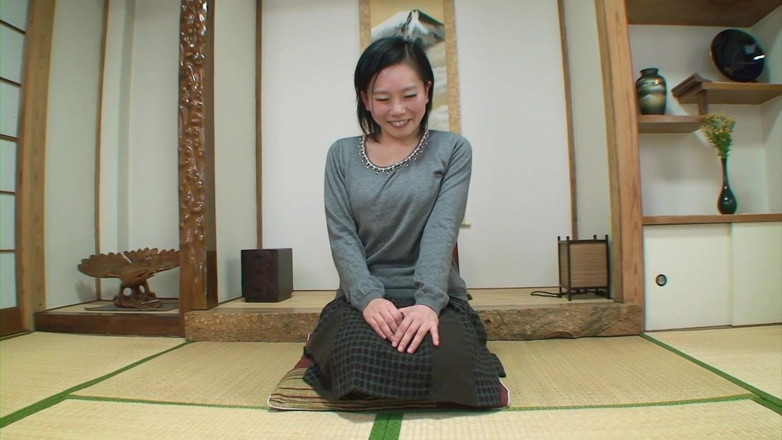 Japan Lust: 보지를 열심히 선물하는 미시 일본인