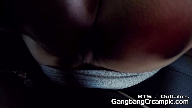 Aziani: За лаштунками з грудастою брюнеткою Аніссою Кейт, мінет в автомобілі, оральна груповуха та секс у душі