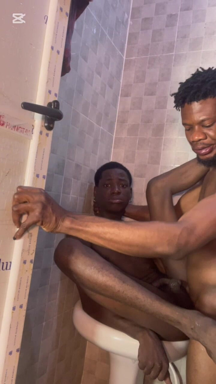 Big_brown: Un grande cazzo nel mio buco