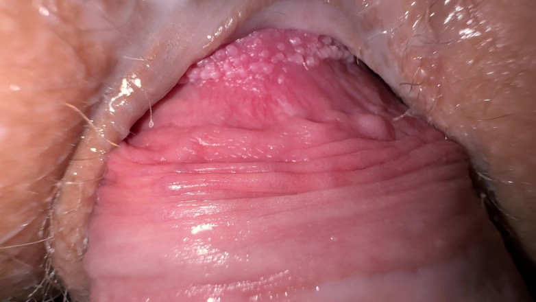 Jim Northon: 与最好的朋友和热辣的屁股摩擦射液的秘密性爱