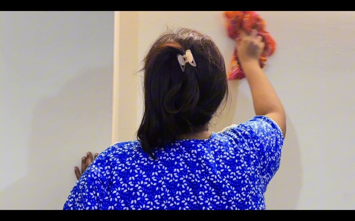 Your Boy's Cum: Big Ass Hot Indian Stepmom Caught by Stepson When She...