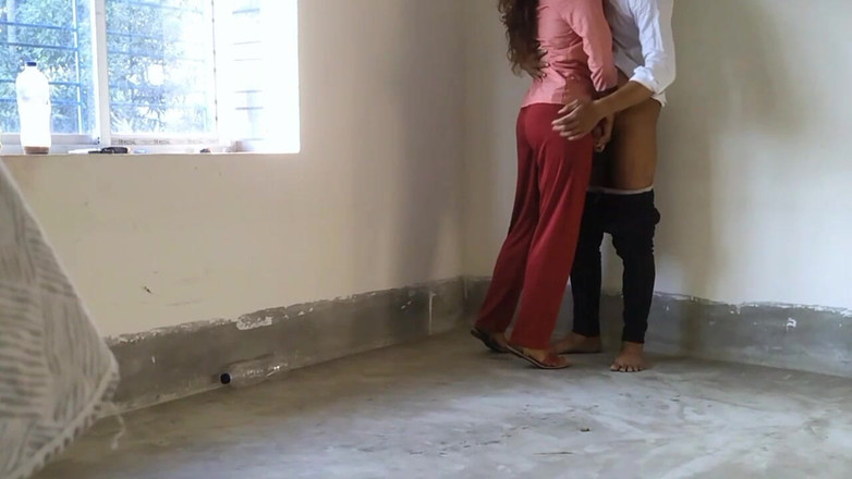 Fantacycutting: Mahasiswi nakal ki tiffin time me lagi asik sama ne...