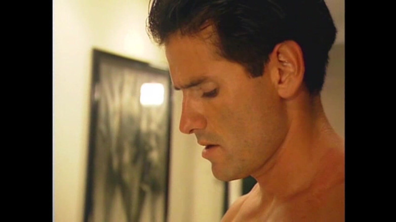 American Stallion: Азіатська сексуальна дівчина любить, щоб її у ванній кімнаті