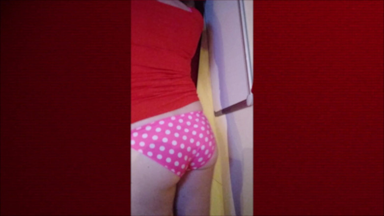 Joslin: बहन joslin लाल पोशाक में नाच रही है