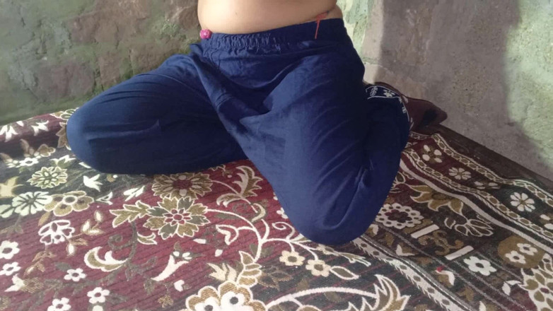 Amrita for you: Bhabhi Ko Raat Mig Jor Se Chudhai i hus hindi...