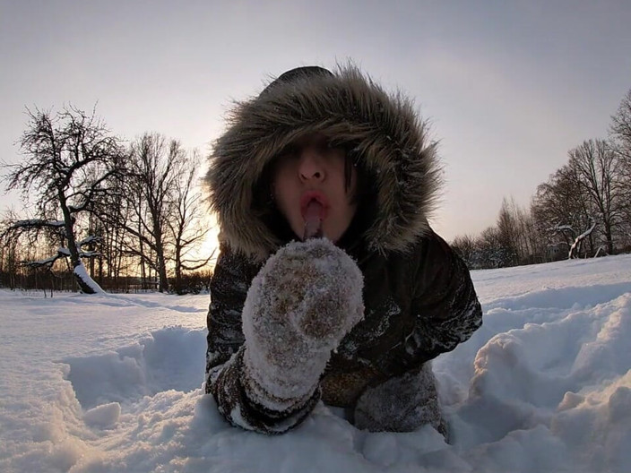 Hera Harding: Blowjob di salji