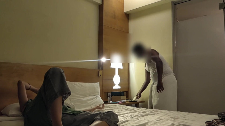 Trisha Hotness: Desi Randi Horny Invite Hotel Room Service Boy
