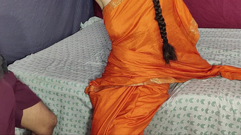 KavitaBhabhi: Sharma'nın oğlu komşu baldızın her şeyini çıkardı, baldız yaptı.