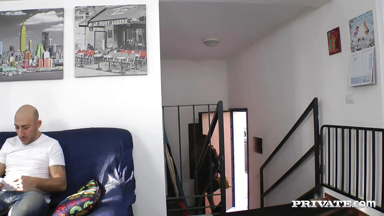 Private.com: Pribadi Dobel Penetrasi dengan Jumlah Butt Plug Ekor Juga