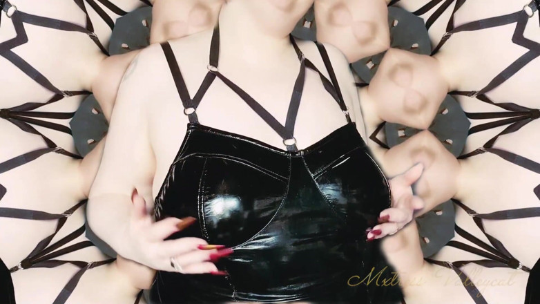 Mxtress Valleycat: Polished Peril