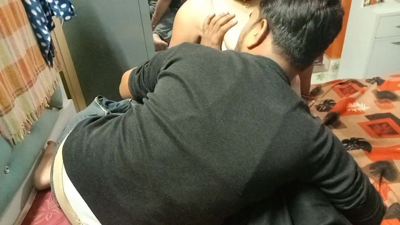 Manjushukla: J’ai baisé en levrette