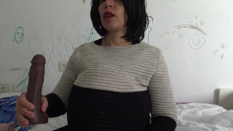 Stepmom Susan: Svobodná E se chce setkat s muži v Istanbulu, zatímco...