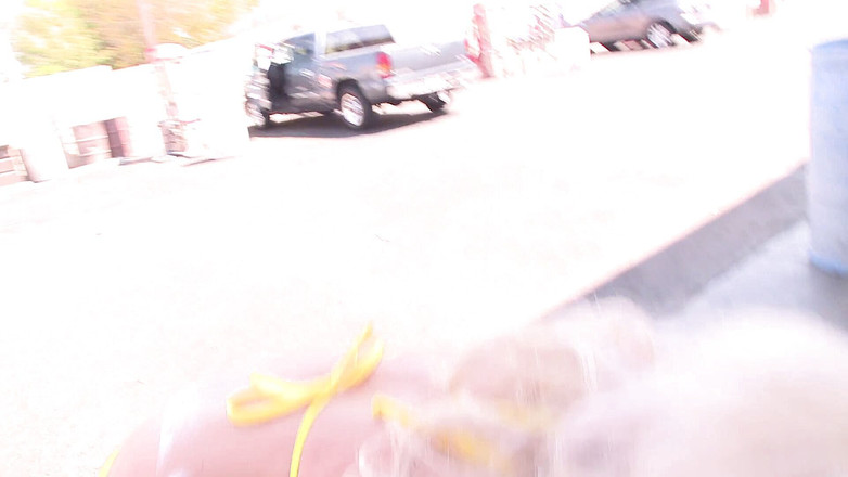 Lucky Cooch: Underbara otäcka låda med MILF fitta pulserar vidöppet för jätte...