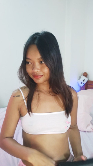 Cupcake: Webcam Show - Cute Asian Tease