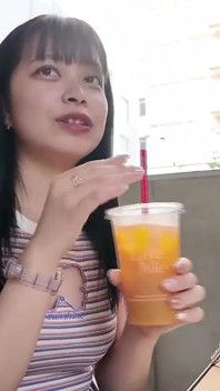 Pickup and Fuck Vol. 08: a Serious-looking Busty College Student Who Came Shopping Alone