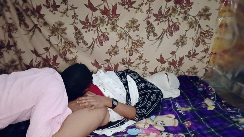 Poojakabir: Desi Hot Bhabhi Parte 1