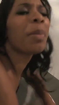 Lujuria y placer para chicas de ébano # 2 - muchas escenas