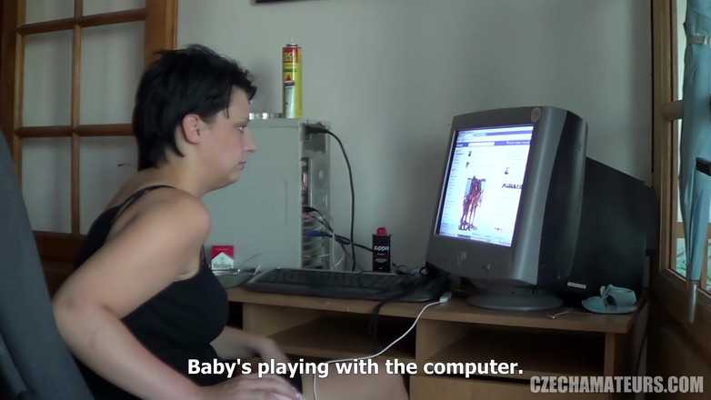 CzechAmateurs: 捷克业余 48 丰满被
