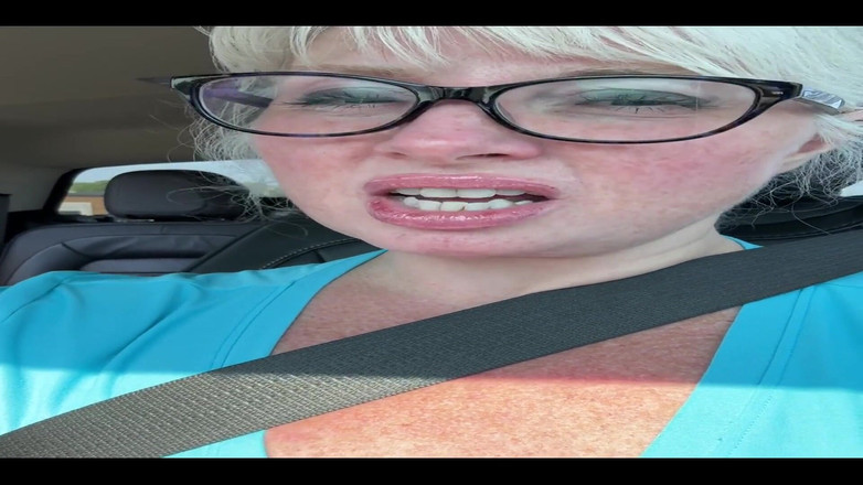 PaintedRose: Großer saftiger pfirsich brachte dich zum gucken, lol